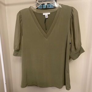 Calvin Klein green v neck blouse with puff sleeves NWOT